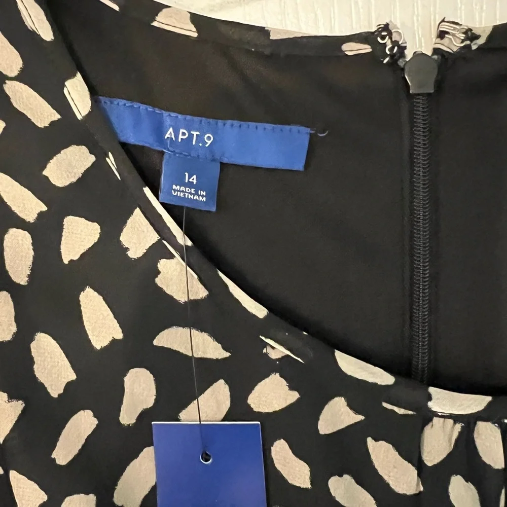 Never worn brand new APT 9 dress. Great for business wear, weddings, and more! - Picture 3 of 4